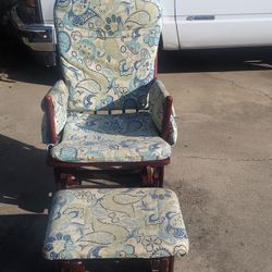 Free Awesome Rocking Chair And Foot Stool
