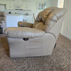 Couch/ Sofa