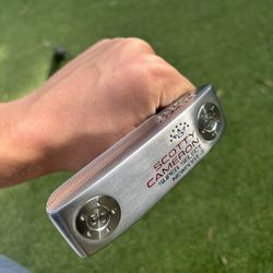Scotty Cameron Newport 2 Super Select