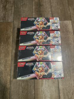 Pokémon Prismatic Evolutions Booster Bundle + Surprise Box