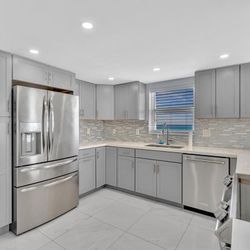 2/2 CONDO FOR SALE 459K  FT LAUDERDALE