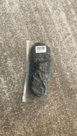 New Metog Men Women Water Shoes size nine
