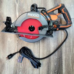 RIDGID THRUCOOL 15 Amp 7-1/4 in. Worm Drive Circular Saw, Orange, R32104
 (BRAND NEW)