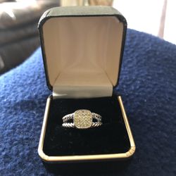 Beautiful Looking About A Size 8 Ring Has No Markings