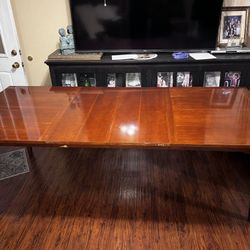 Wooden Dining Table (Expandable)