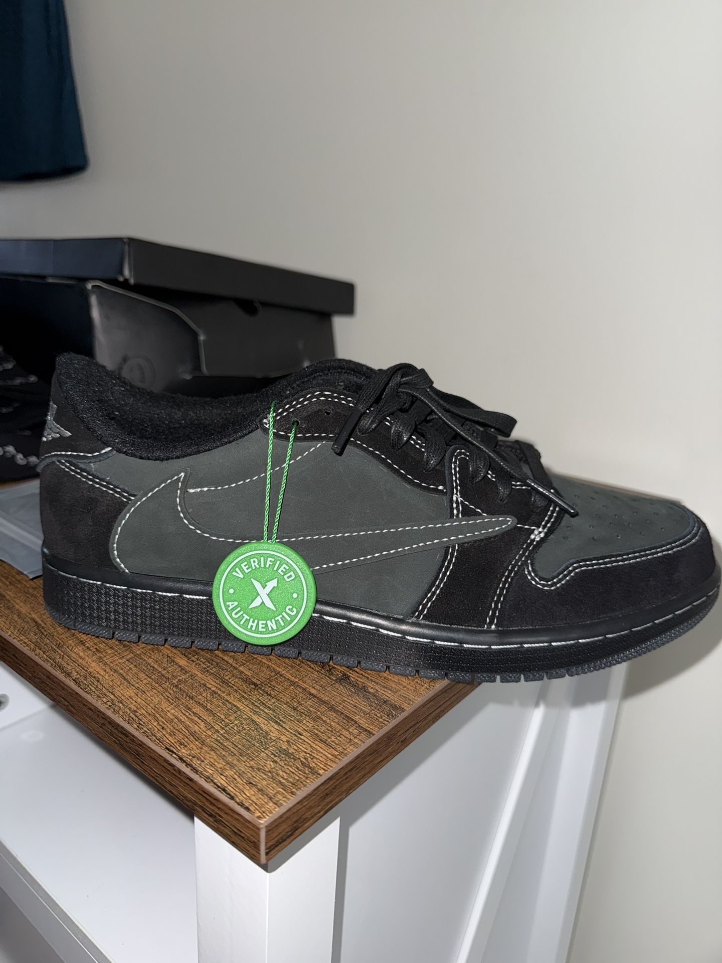 Travis Scott Phantoms