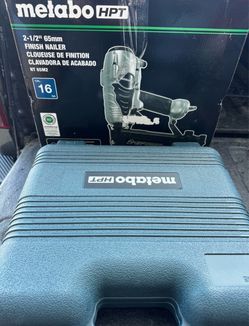 Metabo HPT 2-1/2-in 16 -Gauge Pneumatic Straight Finish Nailer