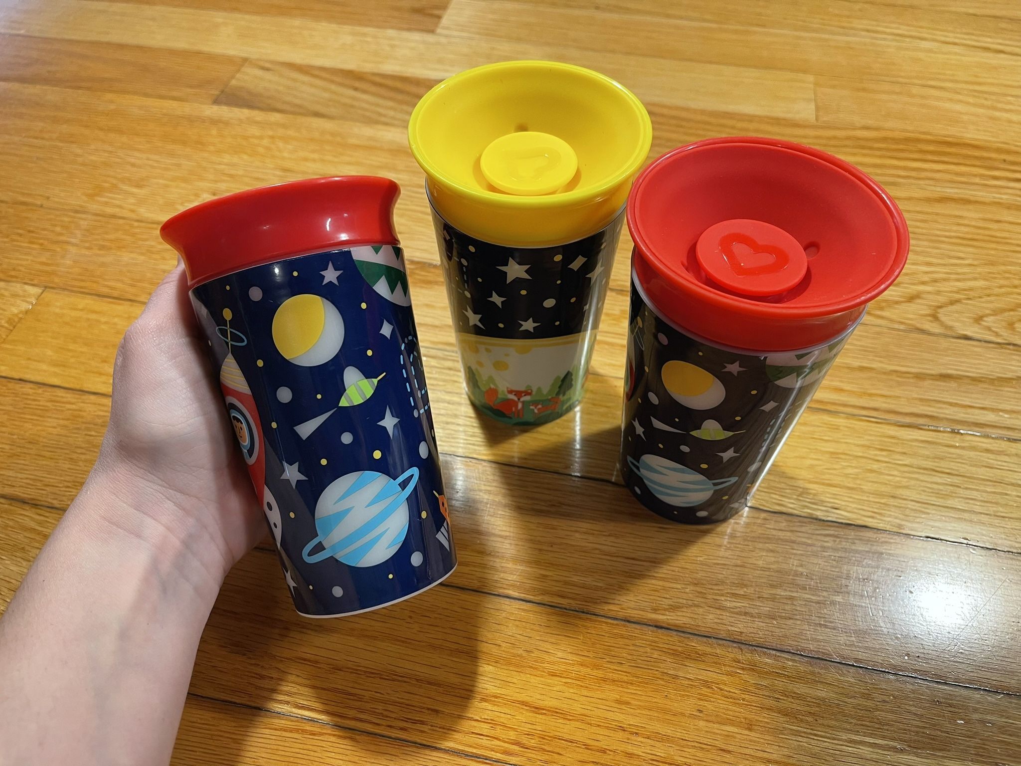 360 Cups & Kids Plates (see all pictures and description)