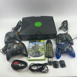 Microsoft Original Xbox Console Gaming System Black C01713 Bundle