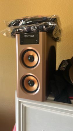 Speaker with built in Bluetooth n radio