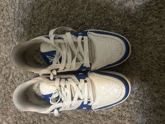 Designer Louis Vuitton Sneakers – Size 9  🔥 Used – Good Condition  * Authentic Louis Vuitton designer sneakers * Size 9 * Blue & white colorway * Sty