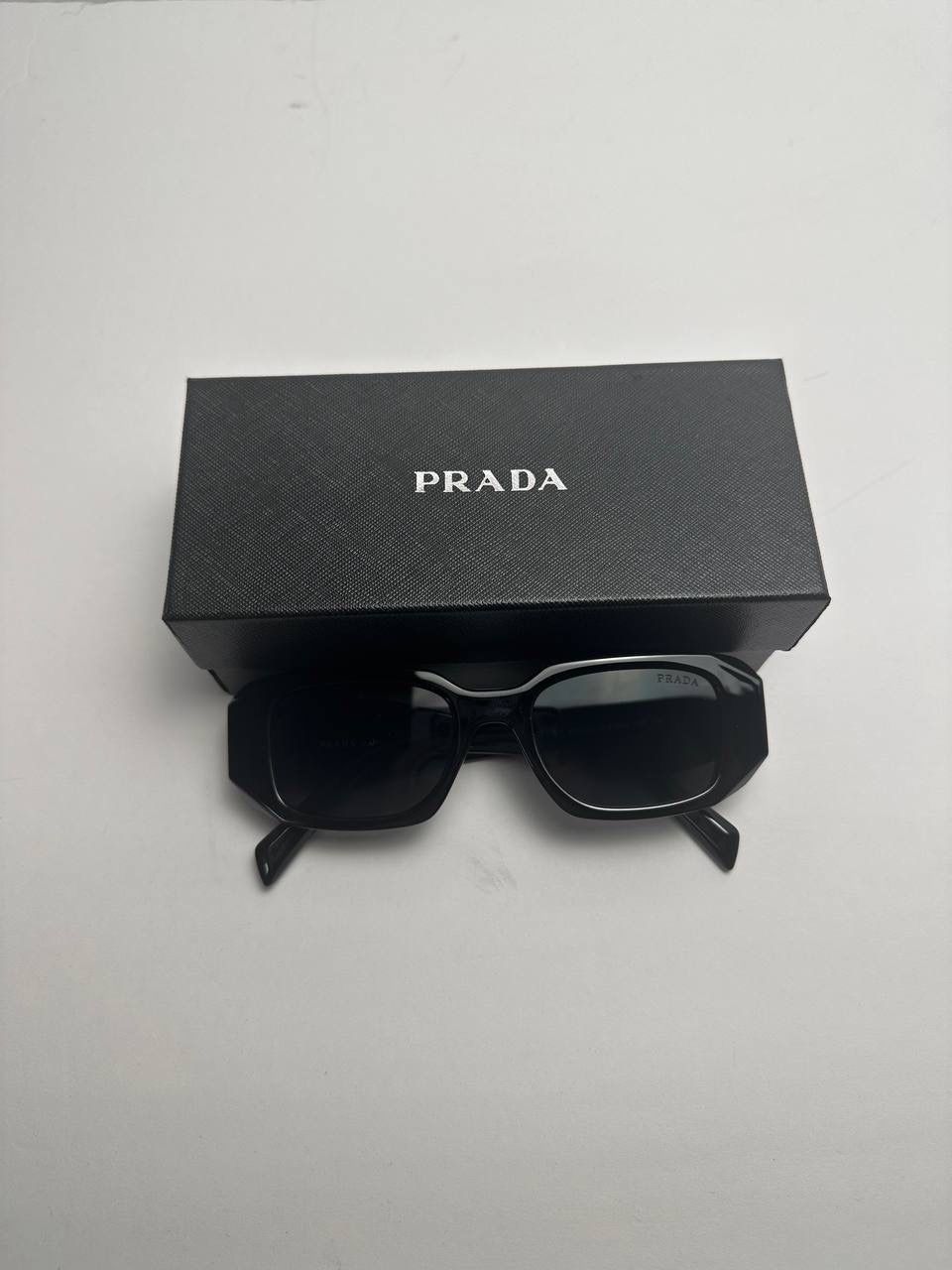 Prada Milano Sunglasses Black 