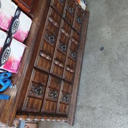 Dresser Good