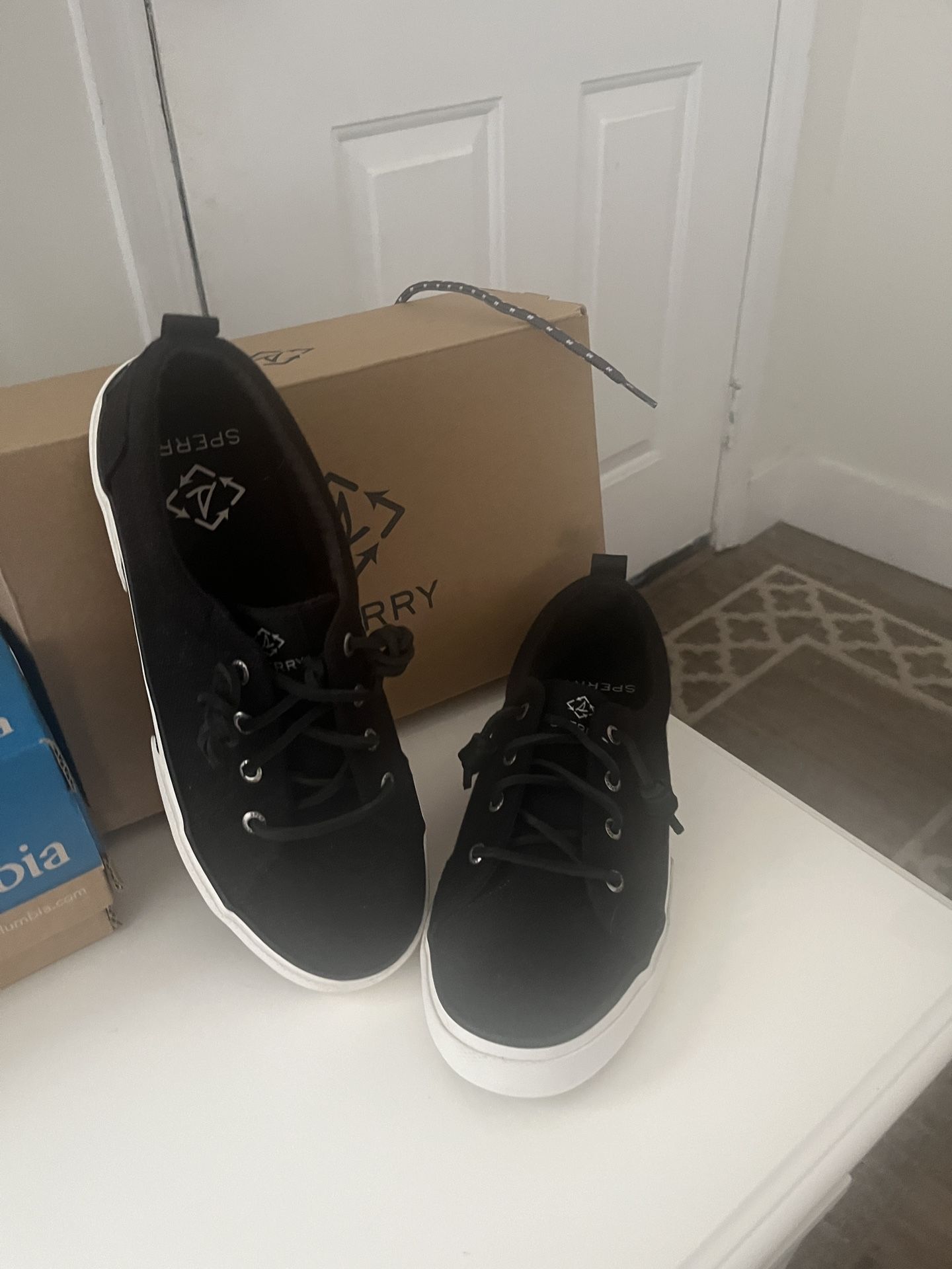 Sperry Topsiders - Black Ladies Size 8