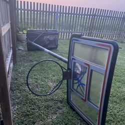 Basketball Hoop 
