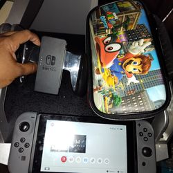 NINTENDO SWITCH WITH DOCK BAG CARRIER 300