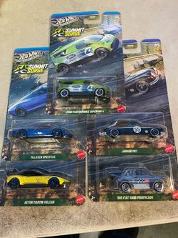 Hot Wheels 2026 silver series 5 car set