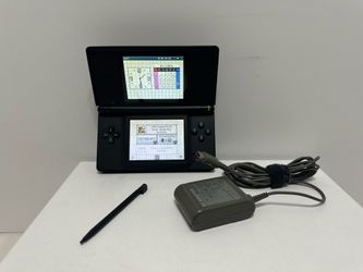 Nintendo DS Lite with Charger and Game