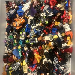 Lego Marvel, DC , Etc Mini Figures And Sets 
