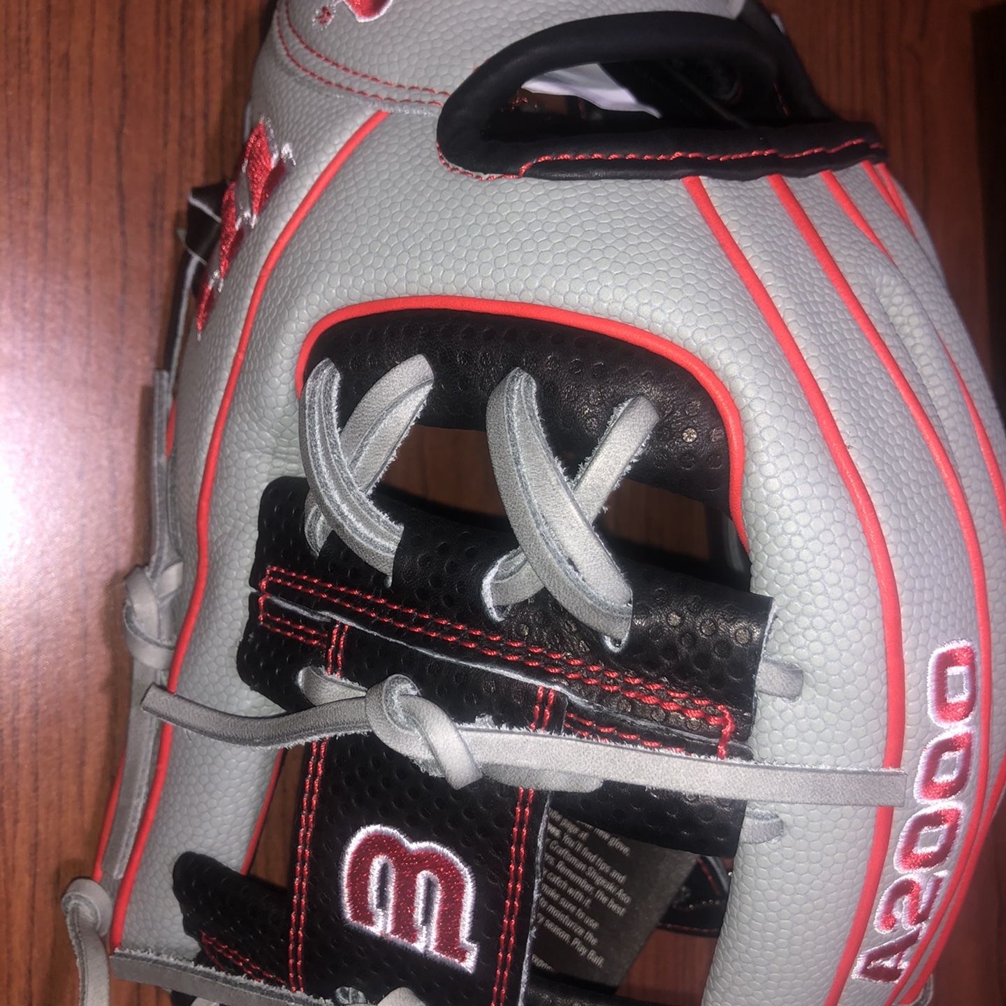 Baseball Glove Wilson A2000 11.75 Infield
