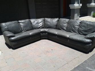 New Leather Grey Sectional Couch