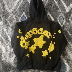 Black n yellow spyder hoodie
