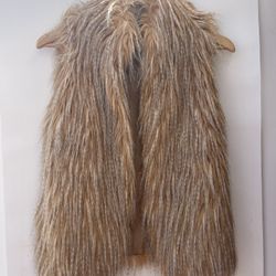 Donna Salyers 100% Faux Sleeveless Fashion Fur Vest