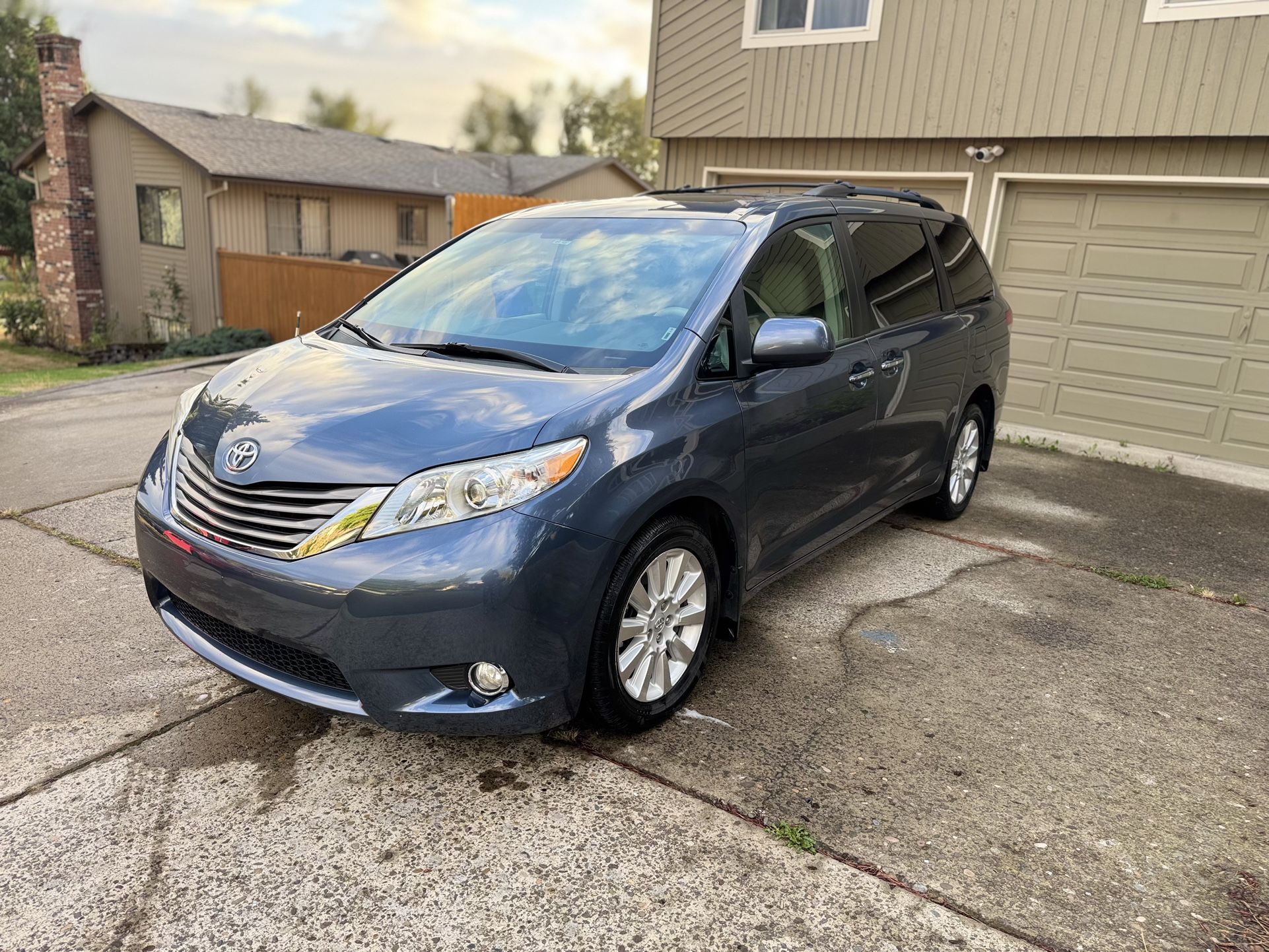 2014 Toyota Sienna