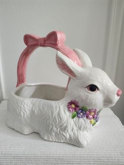 Bunny ceramic basket
