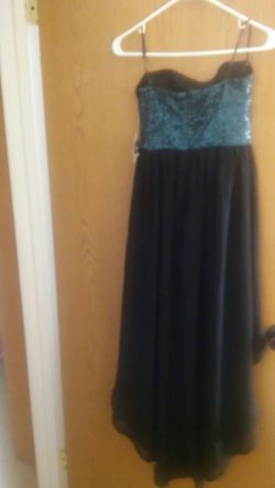 Ladies fancy dress sz small..nwt