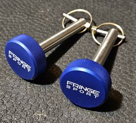 Fringe Sport MagPins Magnetic Hitch Pins Pair 5/8" Blue Power Rack Gym Squat

Buyer will receive two pins. I bought them but never used. Will ship out