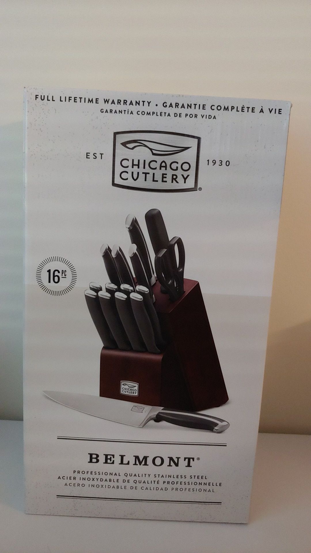 Chicago cutlery 16 piece knife set