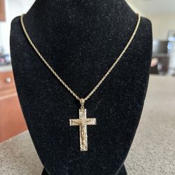 14kt Solid Yellow Gold Rope Chain and Pendant