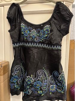 Woman’s shirt