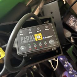 Pedal Commander 