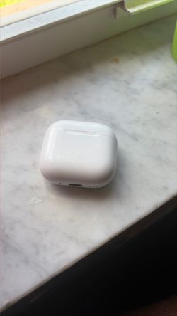 AirPods 4