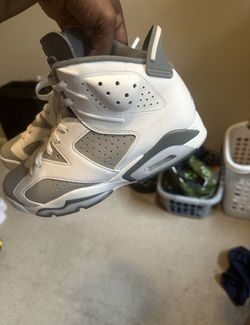 Retro Jordan 6s - Cool Gray