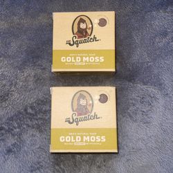 DR. SQUATCH 5 oz. Natural Soap Bar Gold Moss Sea Salt Pack of 2