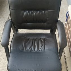 Good Working Office Chair