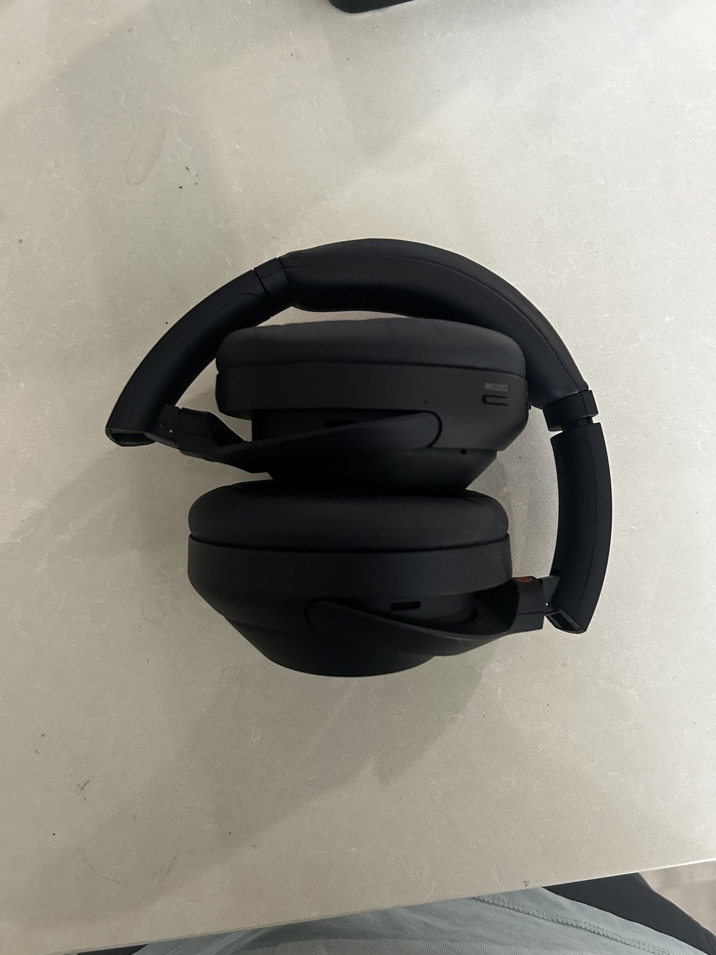 Sony Noise-Cancelling Headphones model #100XM4