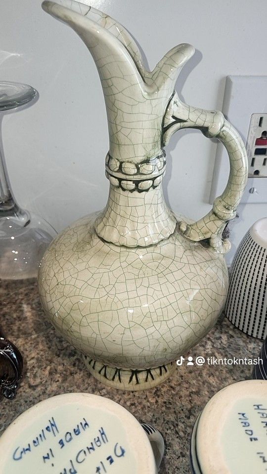 It's A Vase