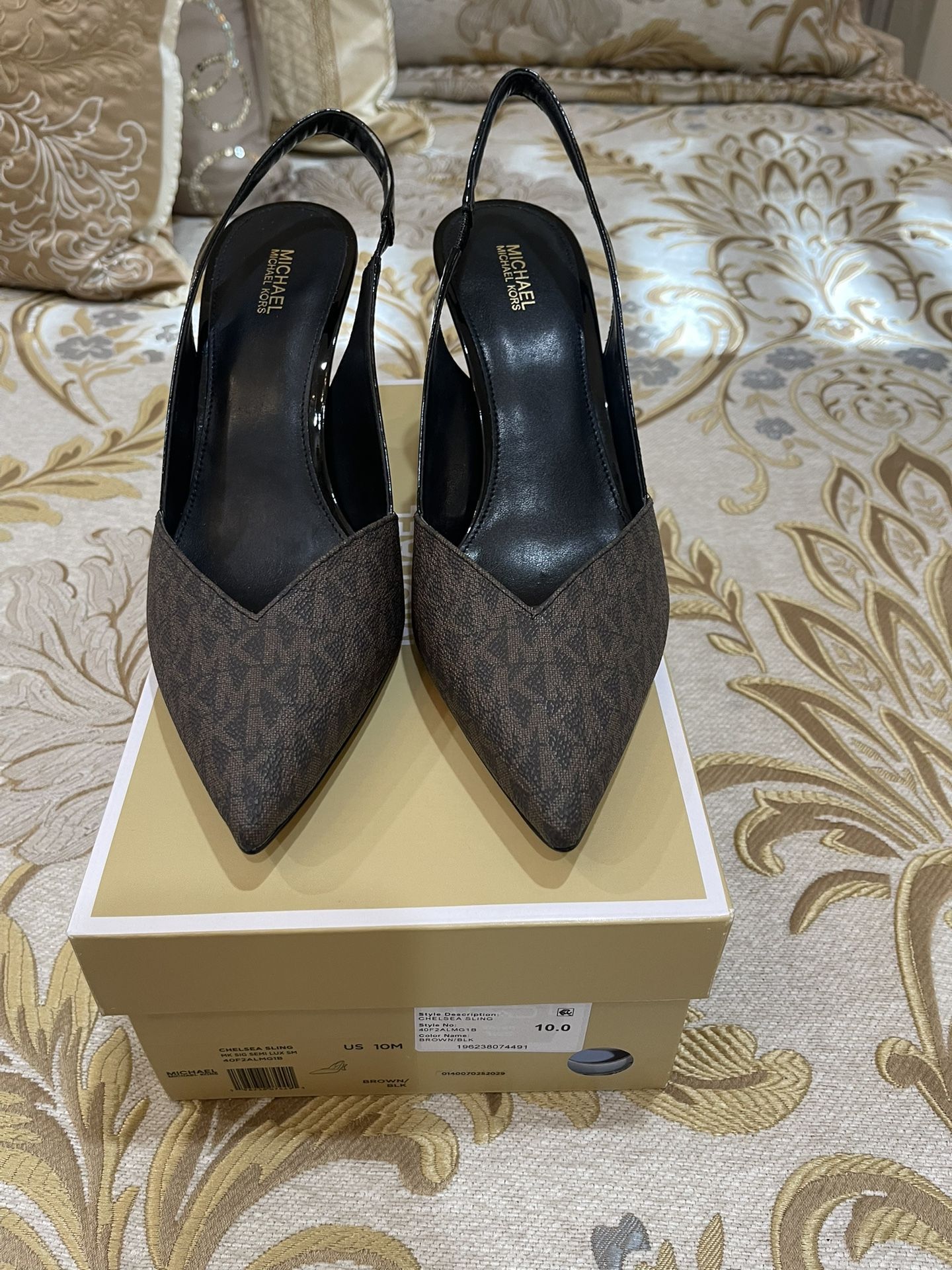 Michael Kors Chelsea Sling