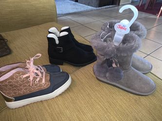 Girls boots