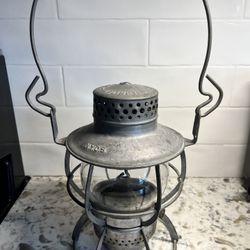 Dressel Railroad lantern