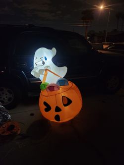 Halloween inflatable