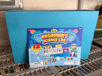 Lakeshore Beginner’s Science Lab AA254 12 Experiments STEM Kit Open Box Unused