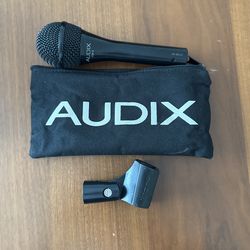 Audix OM-2 Dynamic Vocal Microphone