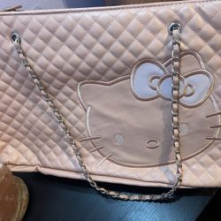 Sanrio Hello Kitty Quilted Tote With Chain Strap Detail