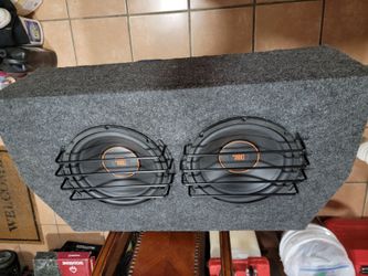 JBL 12" subwoofers excellent working condition nothing wrong with them