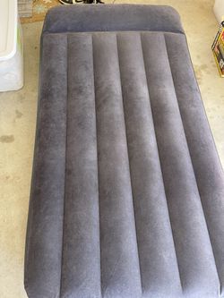 Twin Size Air Mattress With Built In Pump x6